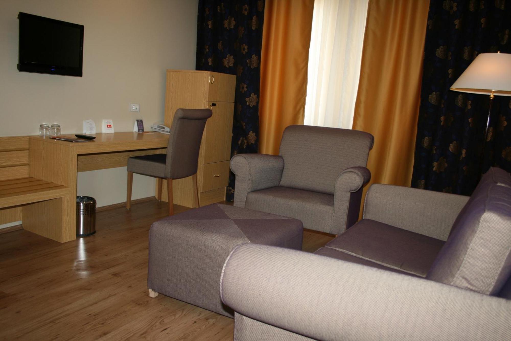 Perissia Hotel&Convention Centre Ürgüp Esterno foto