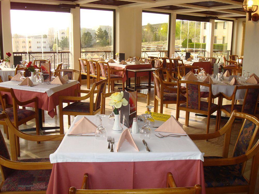 Perissia Hotel&Convention Centre Ürgüp Esterno foto